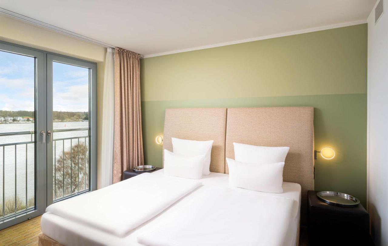Elaya Hotel Hamburg Finkenwerder Ehemals The Rilano Hotel Hamburg Bagian luar foto
